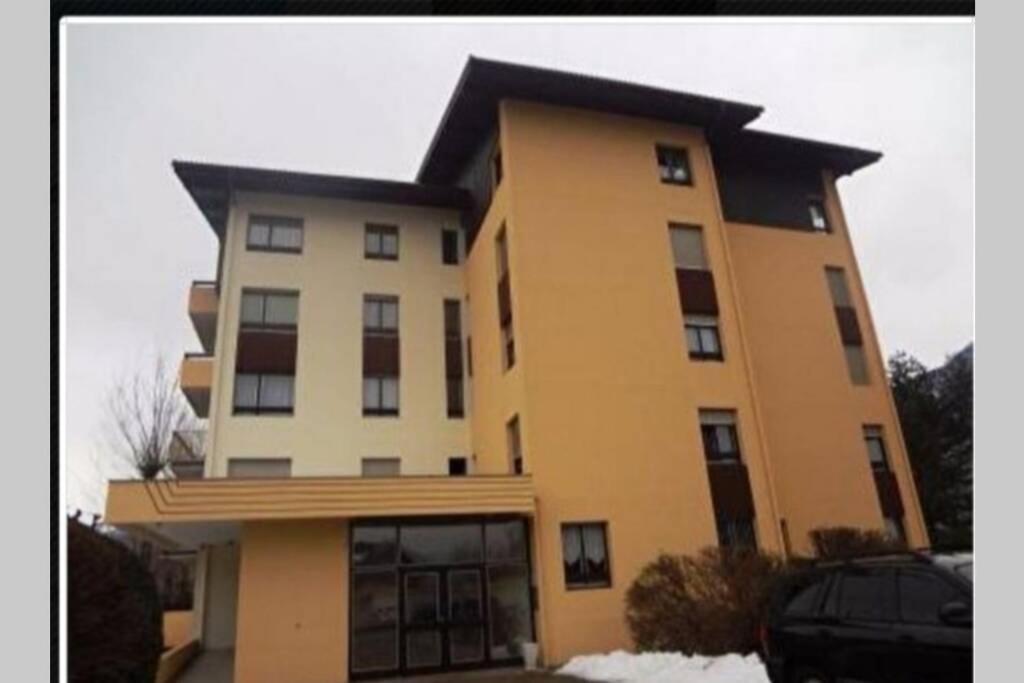 Appartement Meuble Tout Confort Scionzier Екстериор снимка