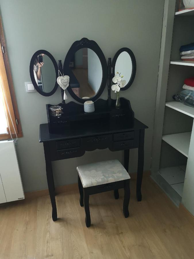 Appartement Meuble Tout Confort Scionzier Екстериор снимка